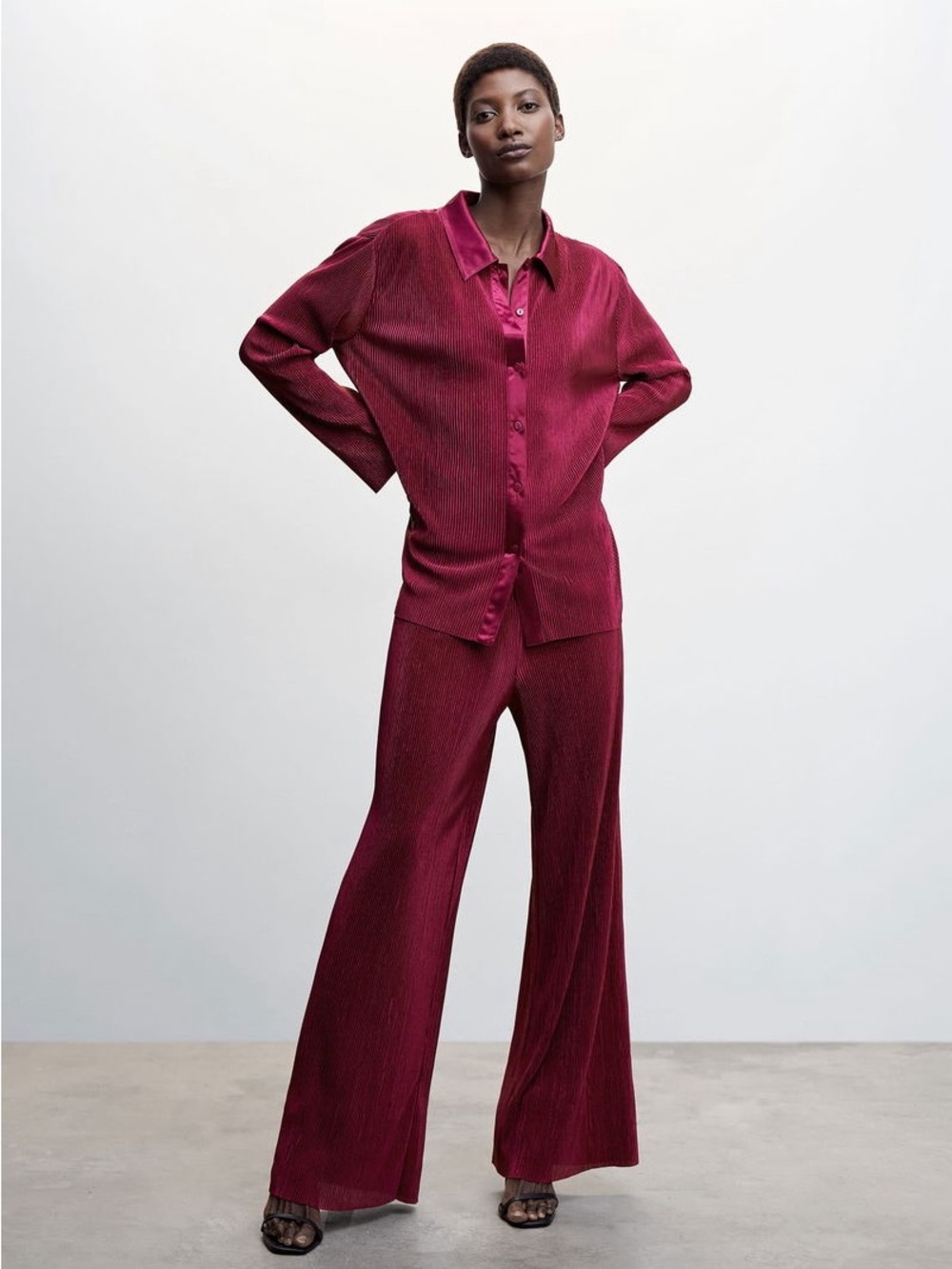 Mango Pleated Palazzo Trousers in Deep Magenta